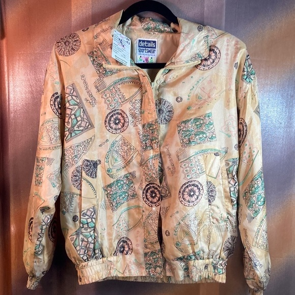 Vintage 90’s. Gold silk windbreaker with architectural designs 126 44” chest - Picture 1 of 5